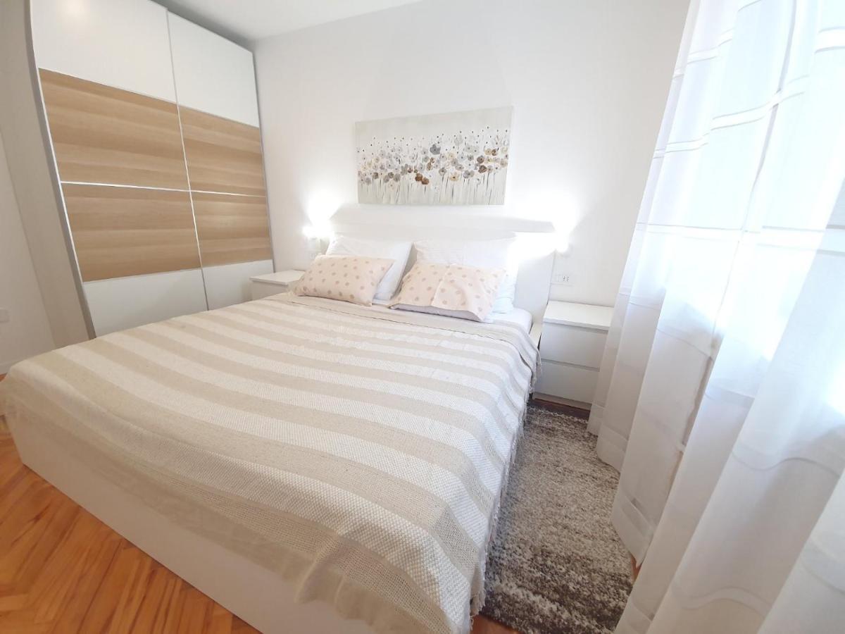 Paola Lägenhet Rijeka Exteriör bild
